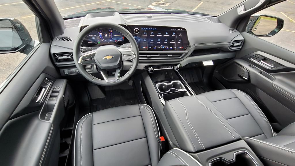 New 2026 Chevrolet Silverado EV LT image 25