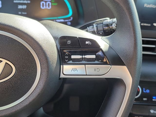 Certified 2025 Hyundai Elantra Blue image 6