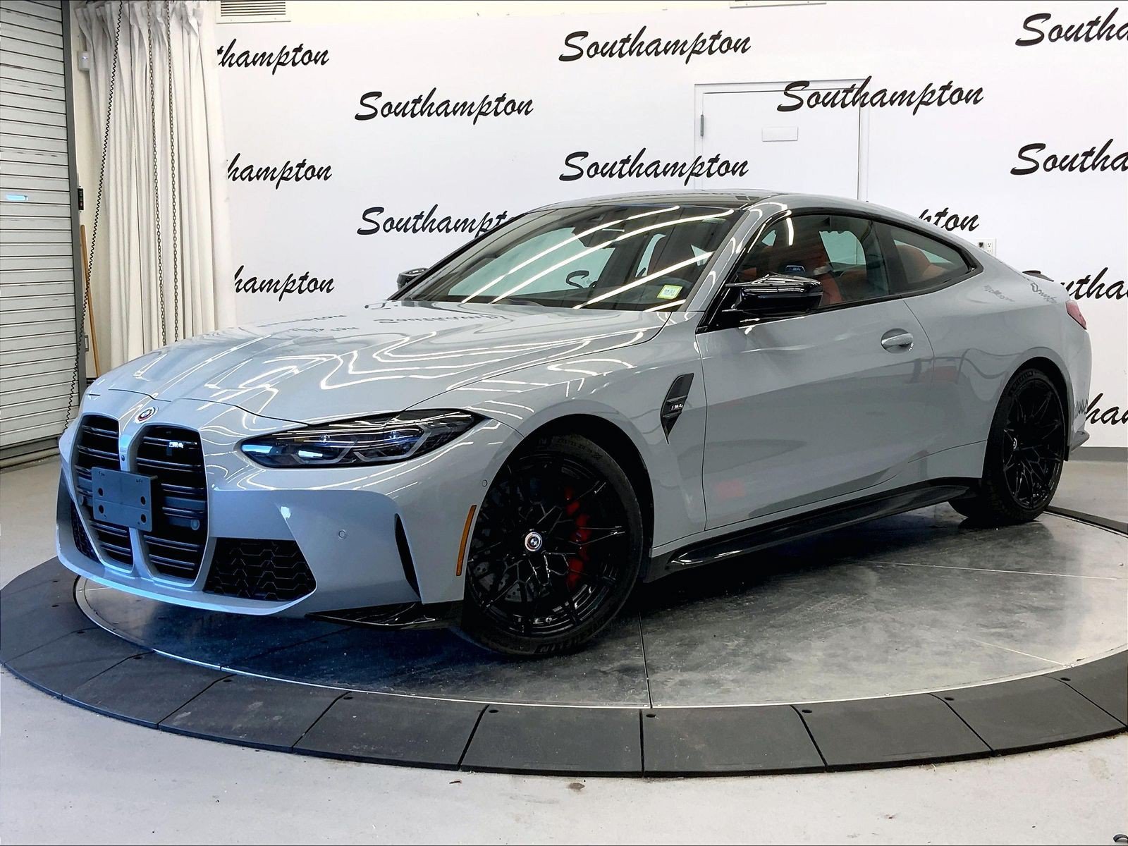 Used 2023 BMW M4 Coupe w/ Executive Package RWD image 11