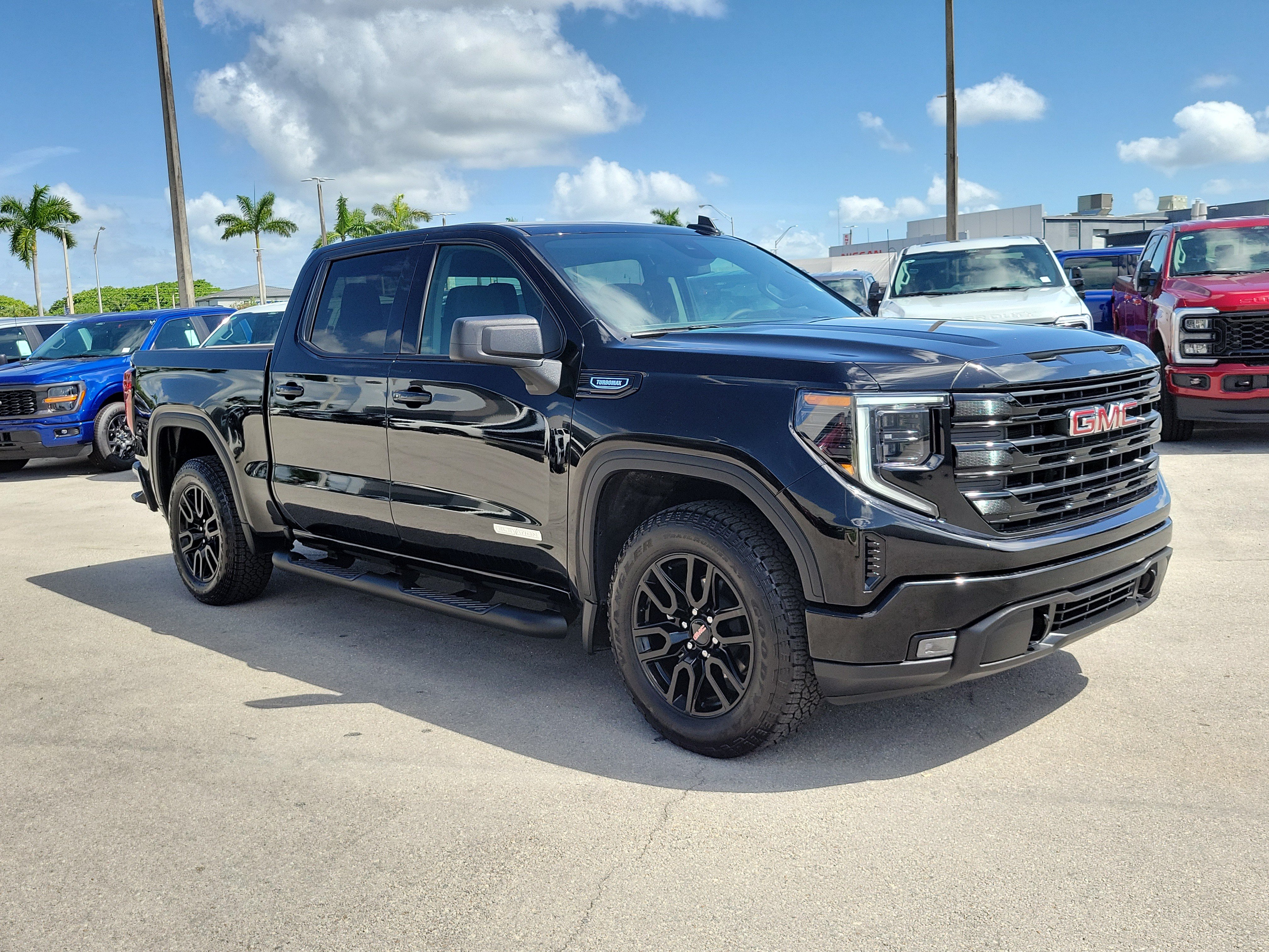 Used 2026 GMC Sierra 1500 Elevation w/ Elevation Select Package RWD image 3