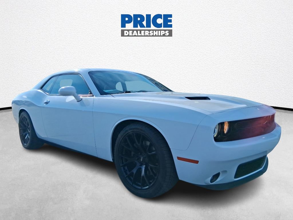 Used 2016 Dodge Challenger R/T Plus
