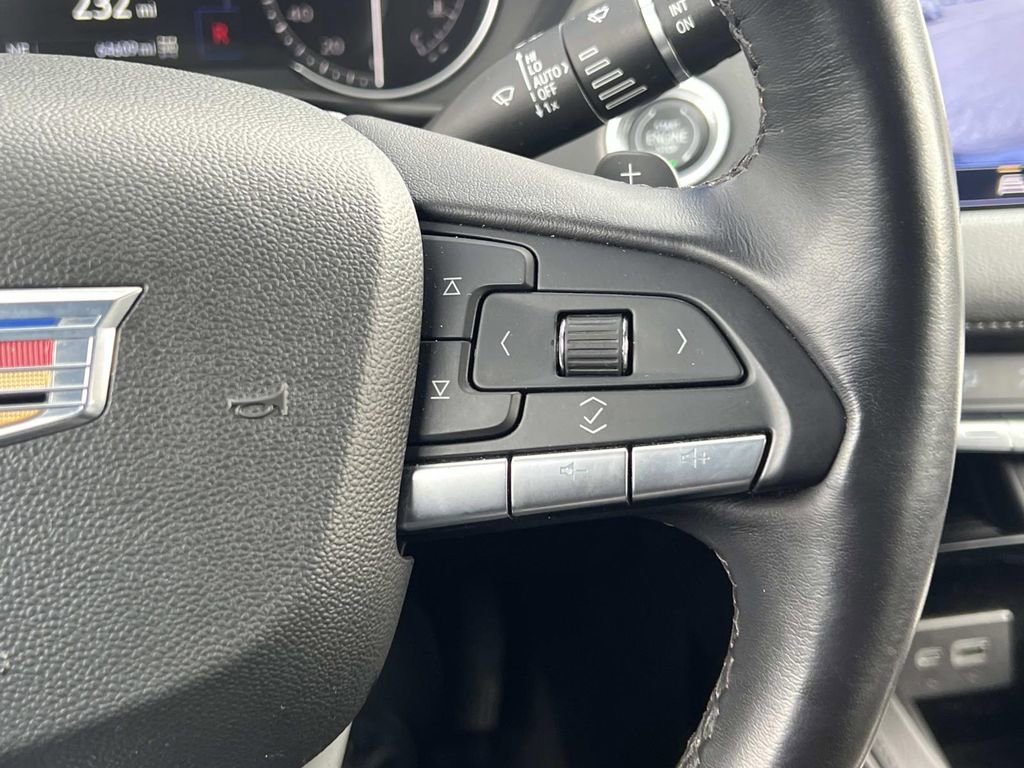 Used 2023 Cadillac XT4 Premium Luxury AWD/4WD image 21