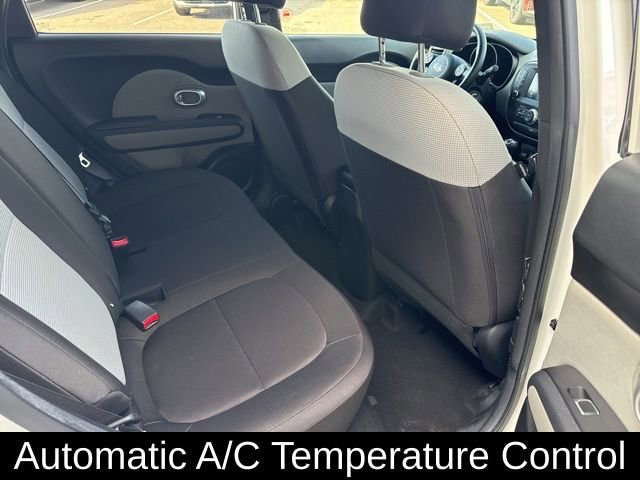 Used 2019 Kia Soul w/ Convenience Package image 7