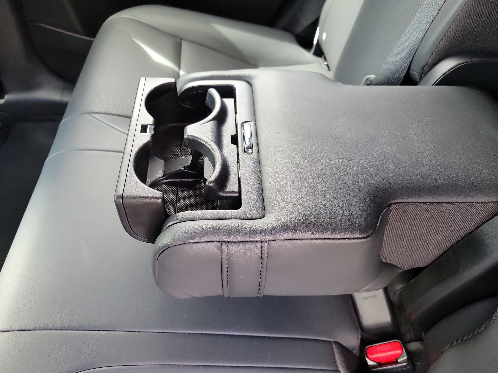 Used 2024 Lexus RX 350 FWD w/ Technology Package image 18