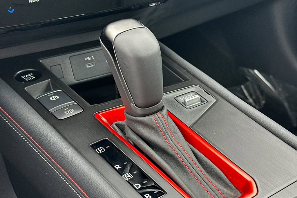 New 2025 Nissan Kicks SR w/ Illumination Package image 18