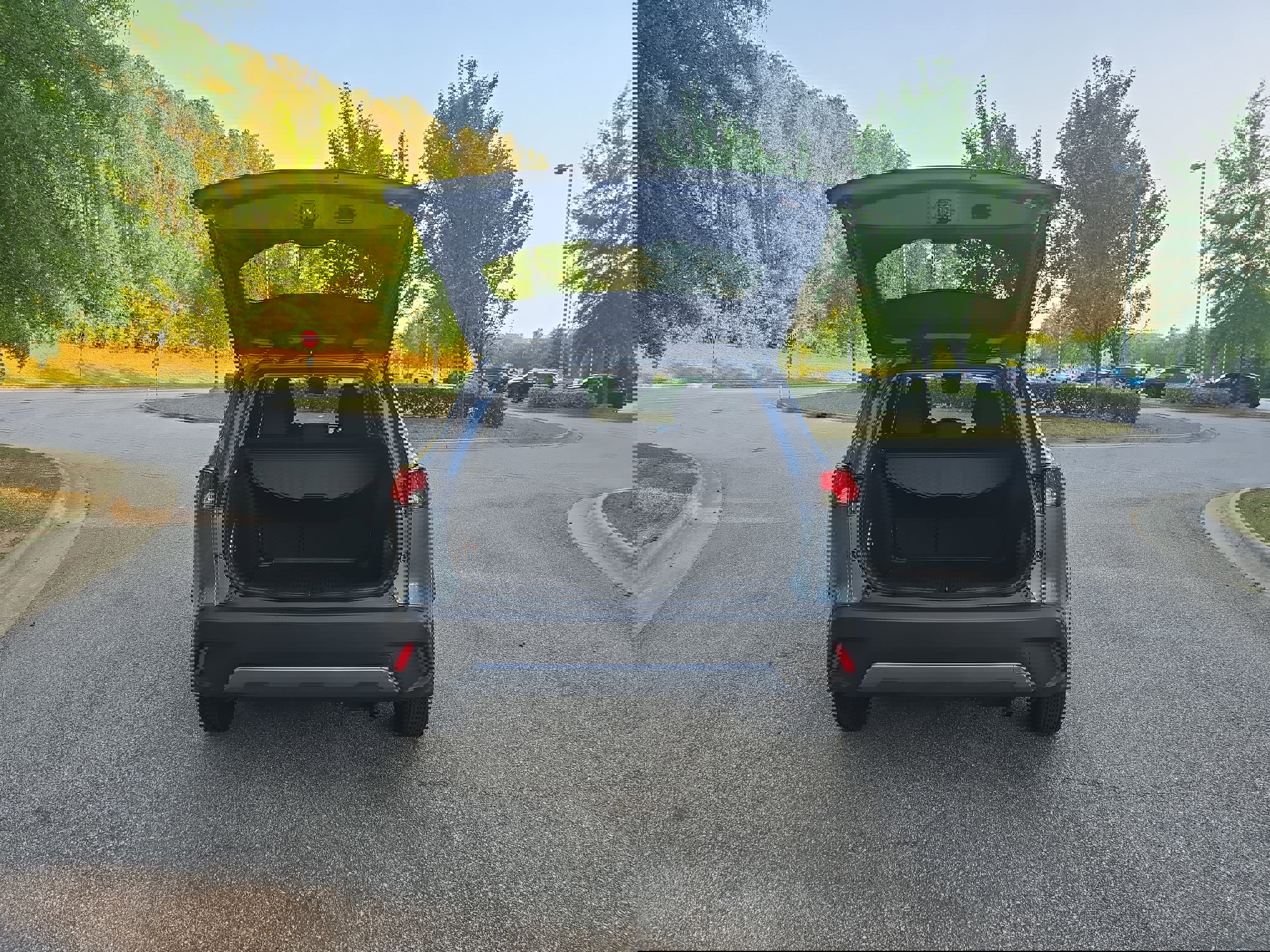 Used 2024 Toyota Corolla Cross LE w/ Moonroof Package image 12