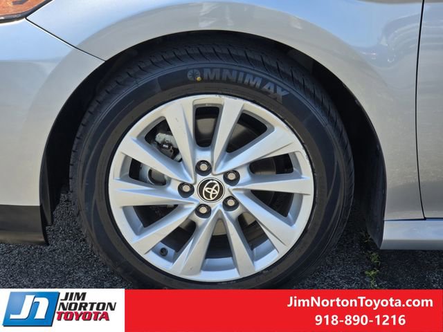 Used 2024 Toyota Camry LE FWD image 13