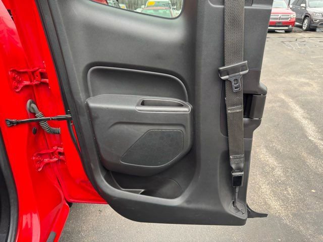 Used 2020 GMC Canyon W/T w/ Convenience Package image 19