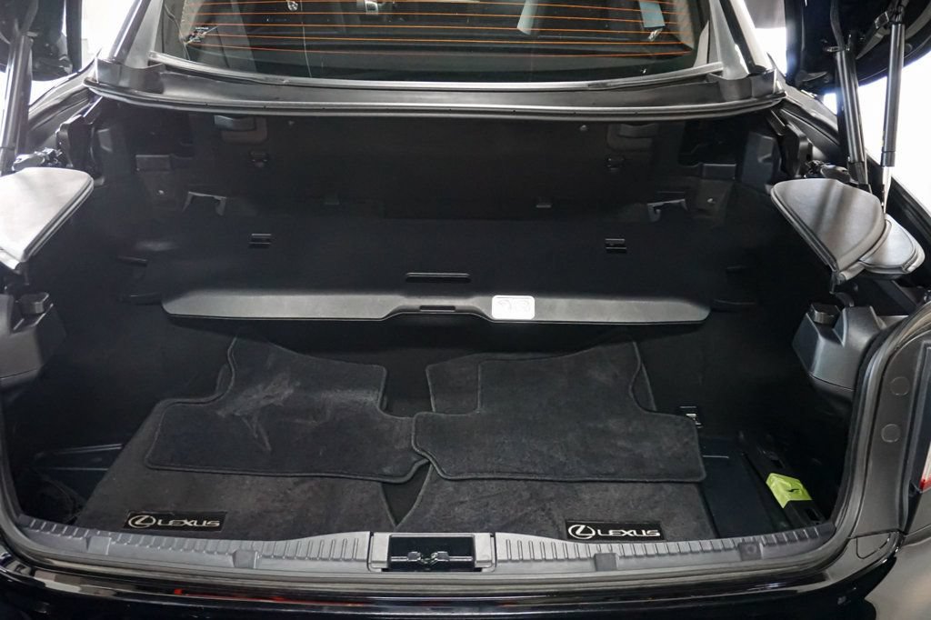 Used 2013 Lexus IS 350C w/ Luxury Pkg RWD image 70