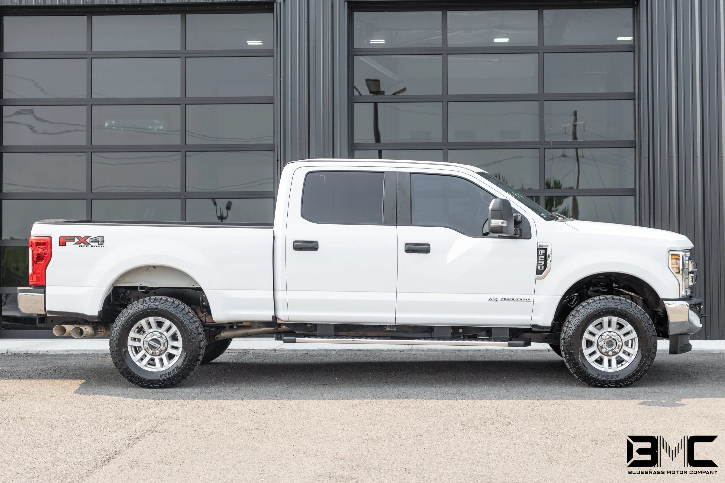 Used 2018 Ford F250 XL w/ STX Appearance Package AWD/4WD image 9