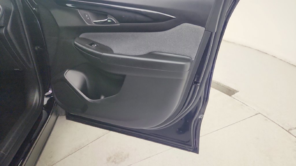 Certified 2025 Chevrolet TrailBlazer LT AWD/4WD image 28
