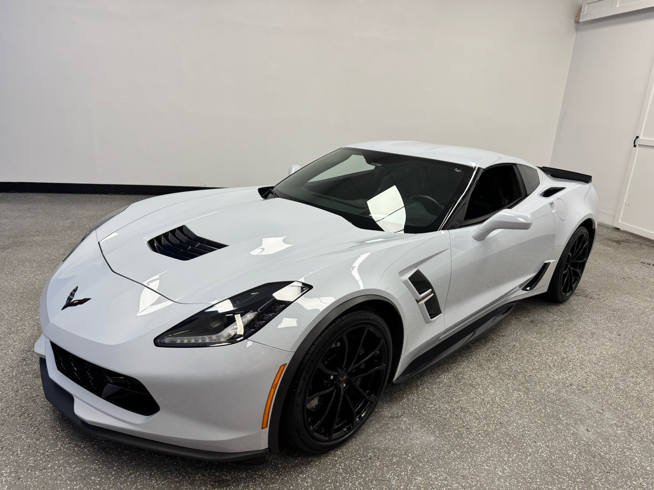 Used 2018 Chevrolet Corvette Grand Sport image 25