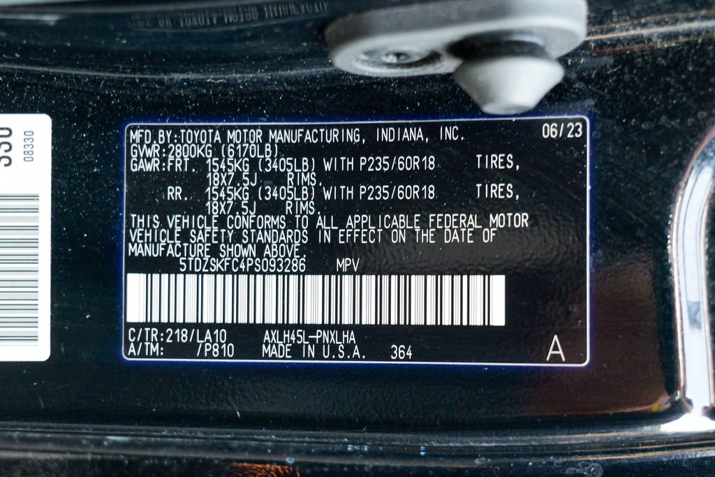 Used 2023 Toyota Sienna Limited AWD/4WD image 60