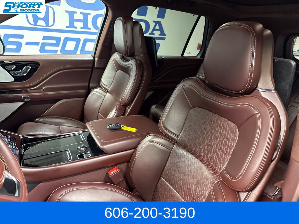 Used 2022 Lincoln Aviator Black Label Grand Touring w/ Class IV Trailer Tow Package AWD/4WD image 32