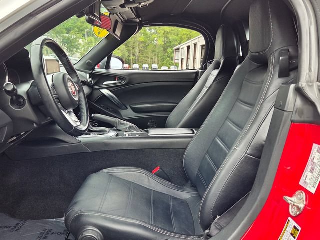 Used 2017 FIAT 124 Spider Lusso RWD image 9