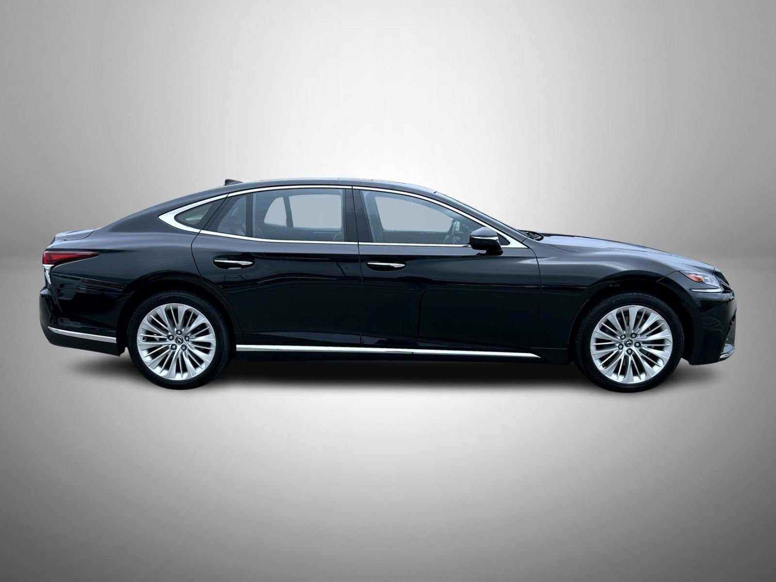 Used 2018 Lexus LS 500 w/ Interior Upgrade Package image 4