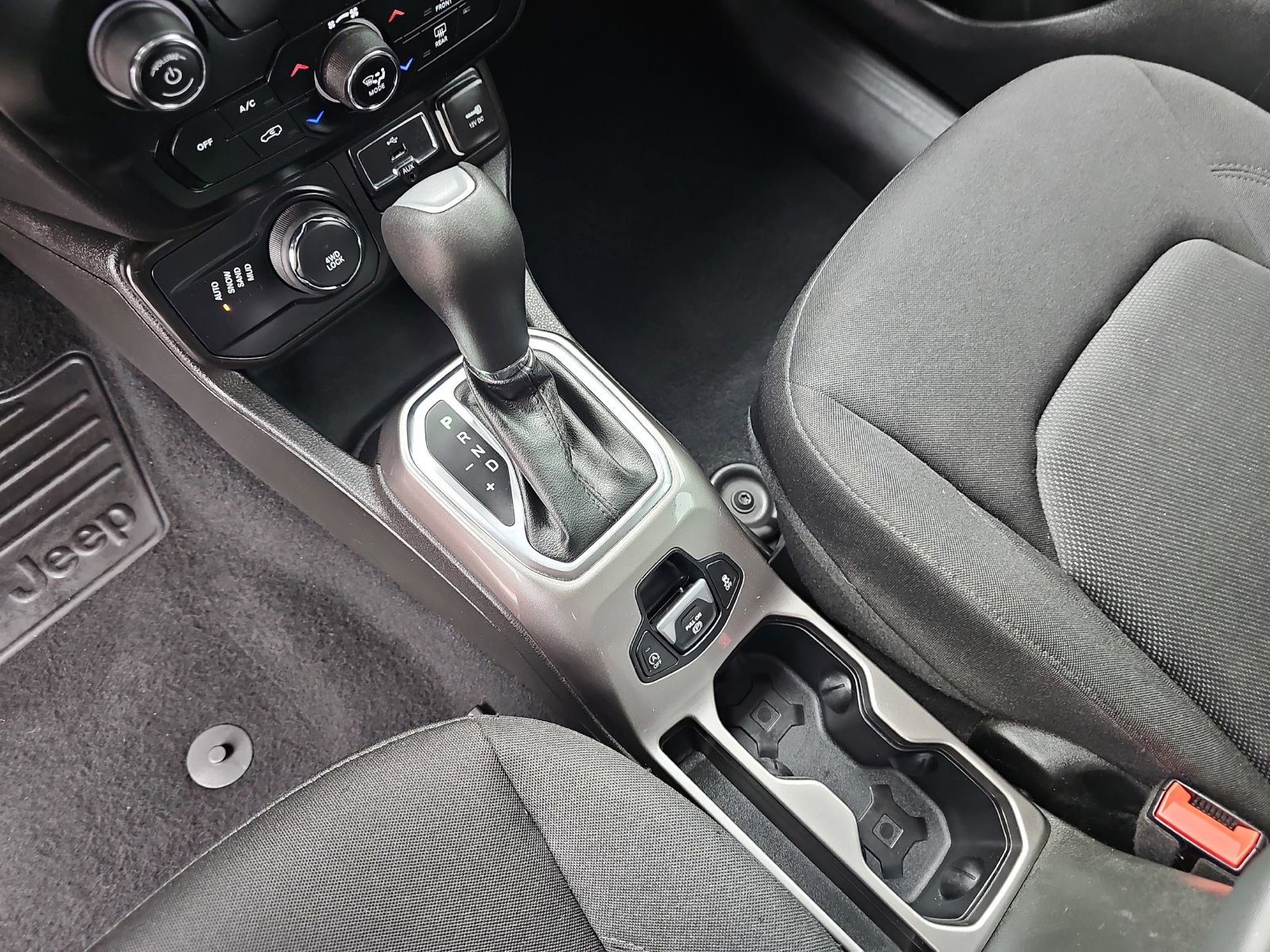 Used 2022 Jeep Renegade Sport AWD/4WD image 23