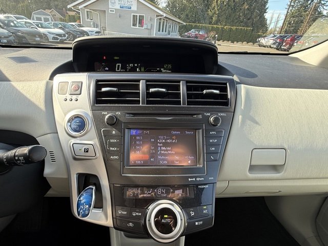 Used 2013 Toyota Prius V Five image 17