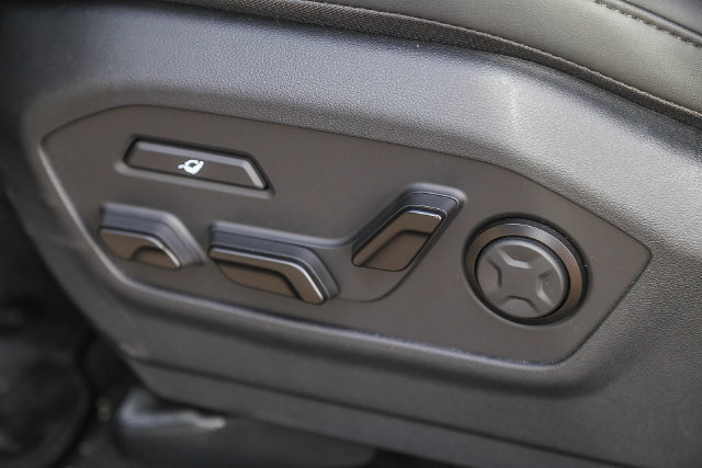 New 2025 Hyundai Santa Fe Calligraphy AWD/4WD image 25