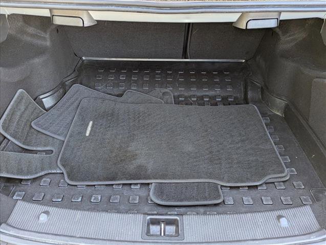 Used 2014 Mercedes-Benz C 250 Sedan image 6