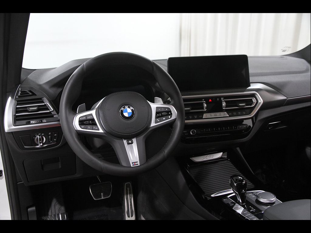 Used 2024 BMW X3 xDrive30i w/ Premium Package AWD/4WD image 6