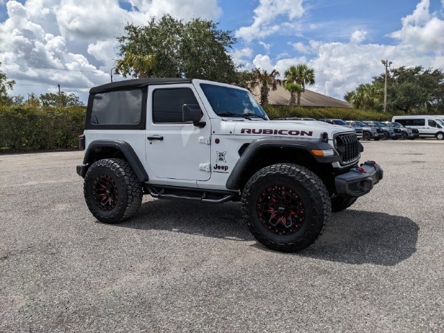 Used 2024 Jeep Wrangler Rubicon AWD/4WD image 2