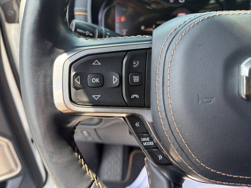 Used 2025 RAM 1500 Tungsten w/ Trailer Tow Group AWD/4WD image 35