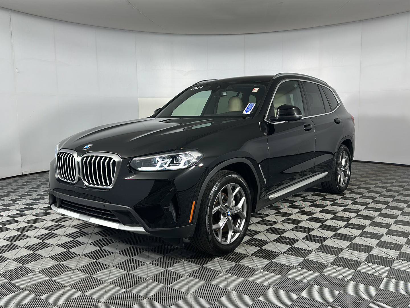 Used 2024 BMW X3 xDrive30i AWD/4WD image 6