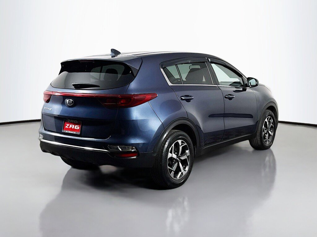 Used 2021 Kia Sportage LX image 5