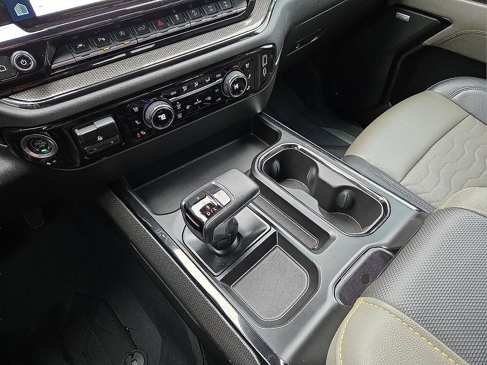 Used 2023 Chevrolet Silverado 1500 ZR2 image 21