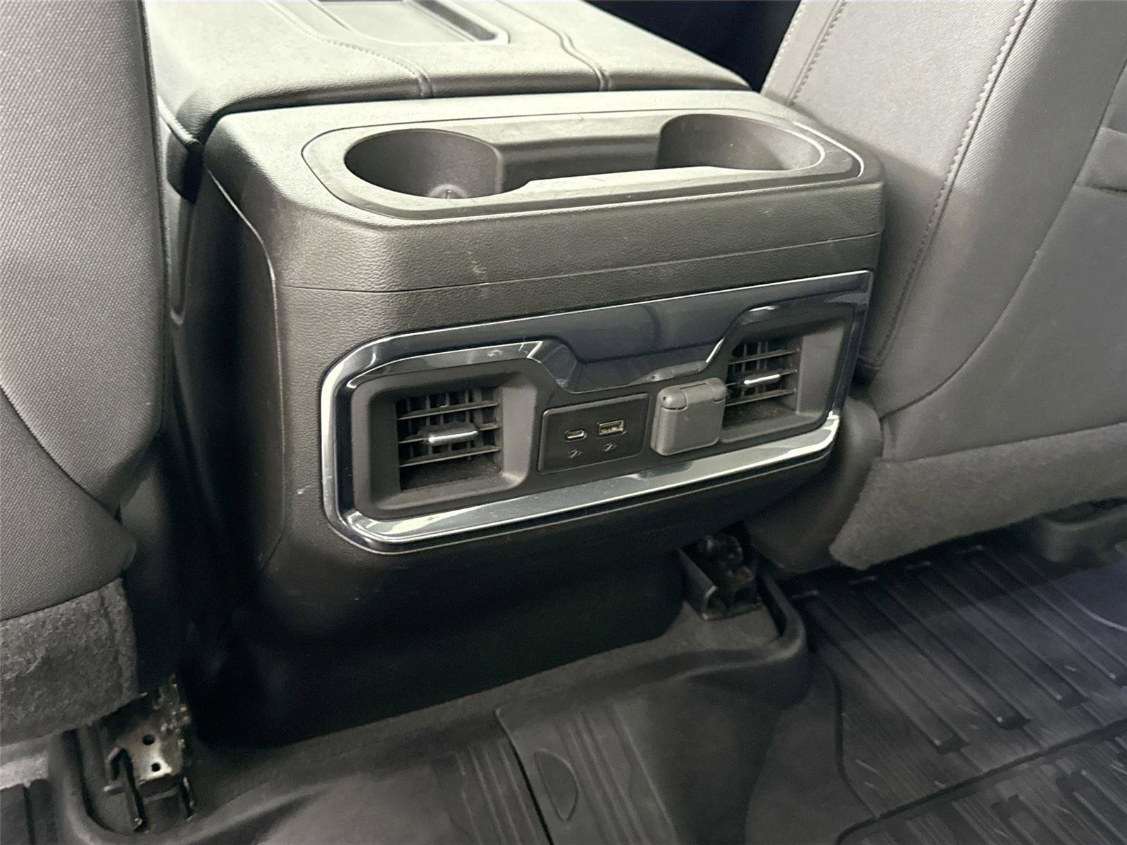 Used 2022 GMC Sierra 1500 Elevation image 33