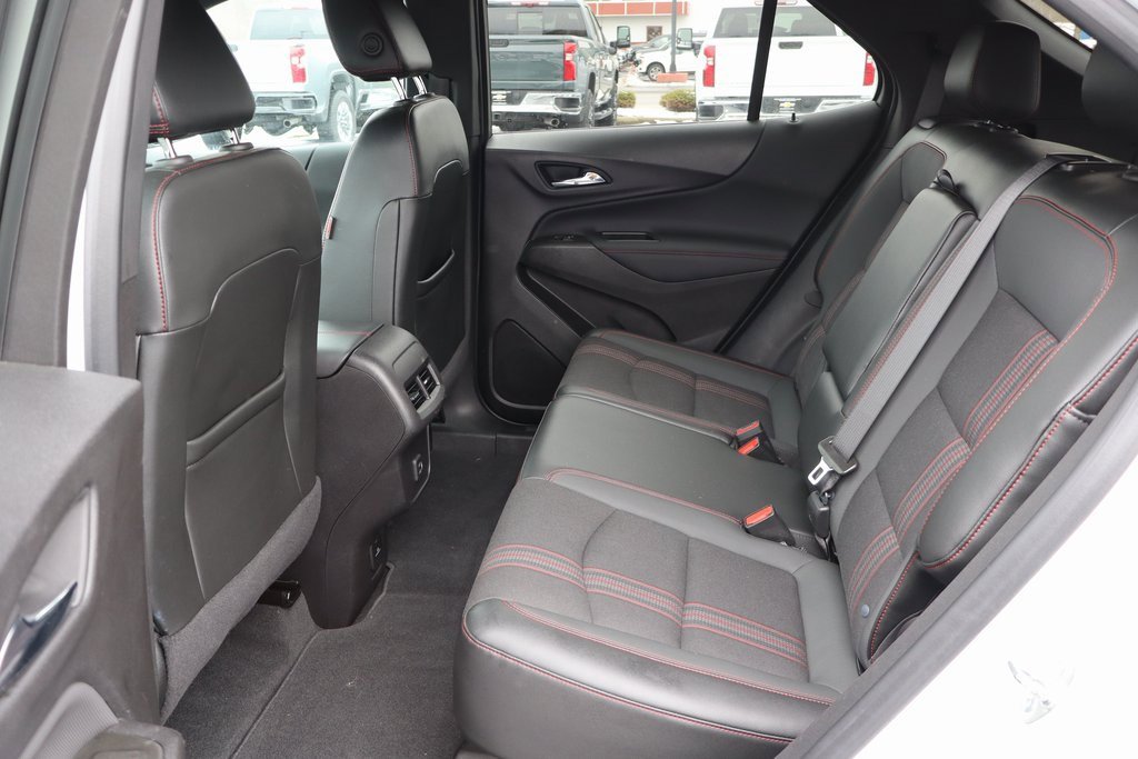 Used 2024 Chevrolet Equinox RS image 24