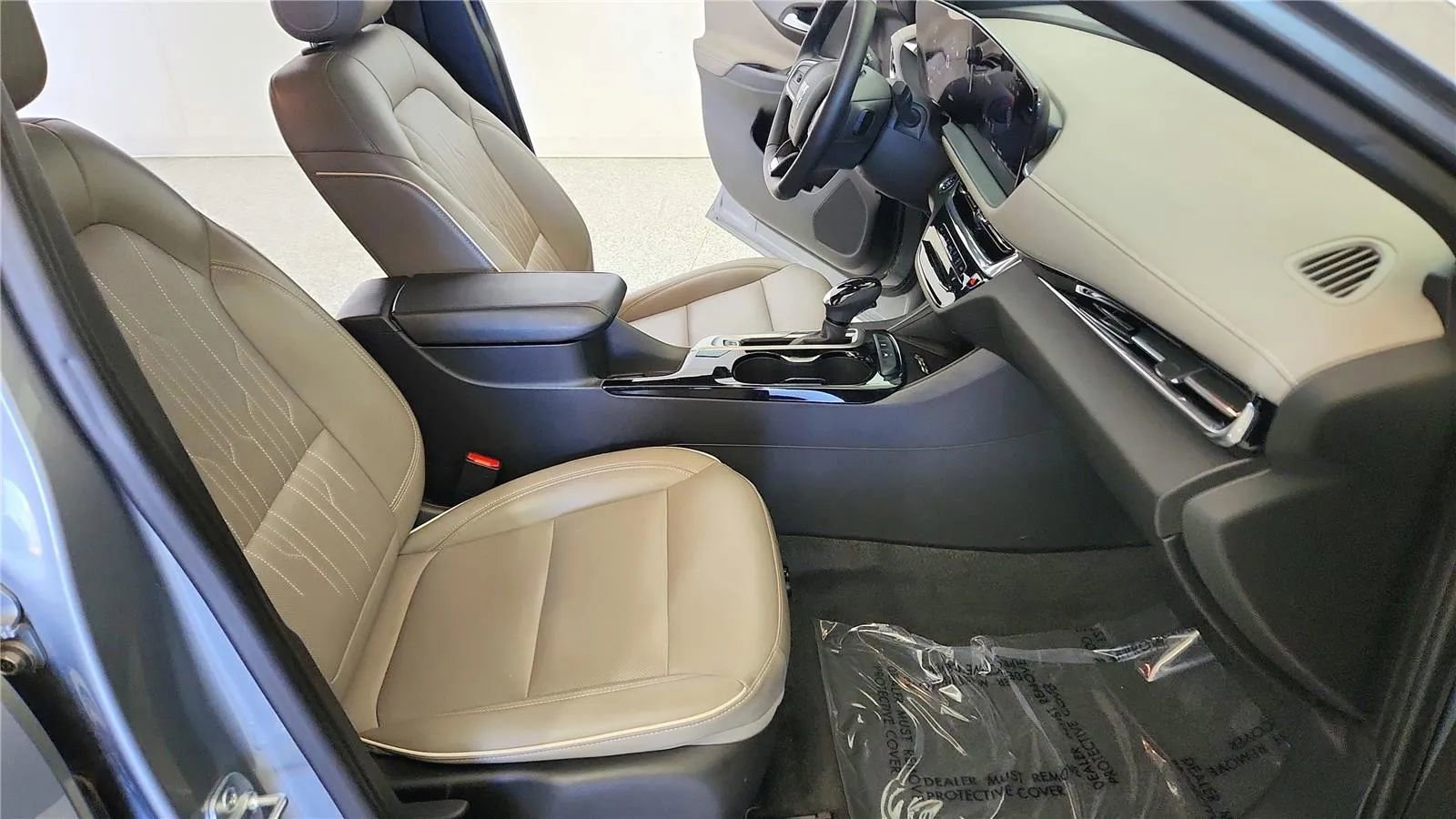 Used 2024 Buick Envista Avenir image 36