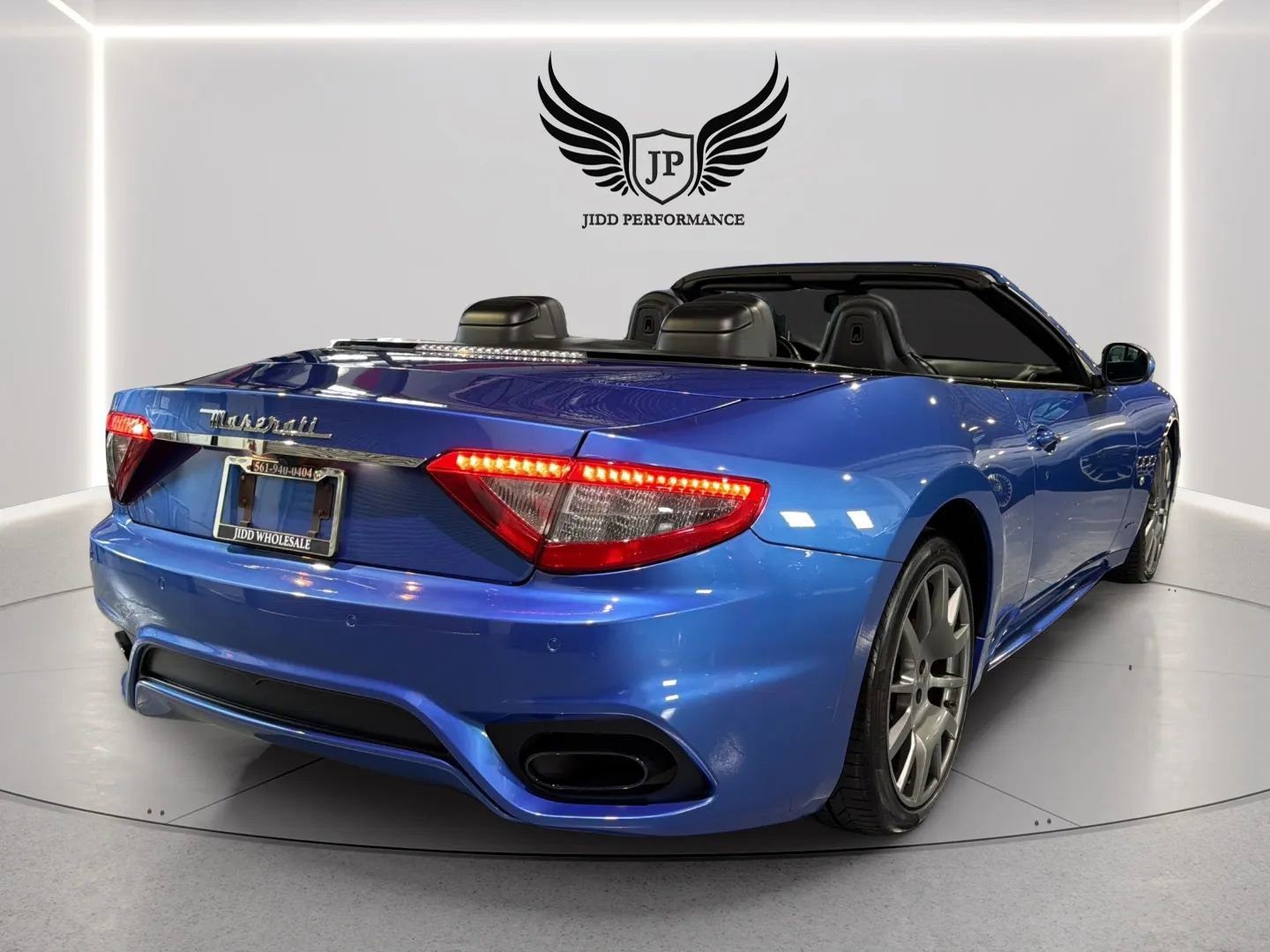 Used 2018 Maserati GranTurismo Sport RWD image 47