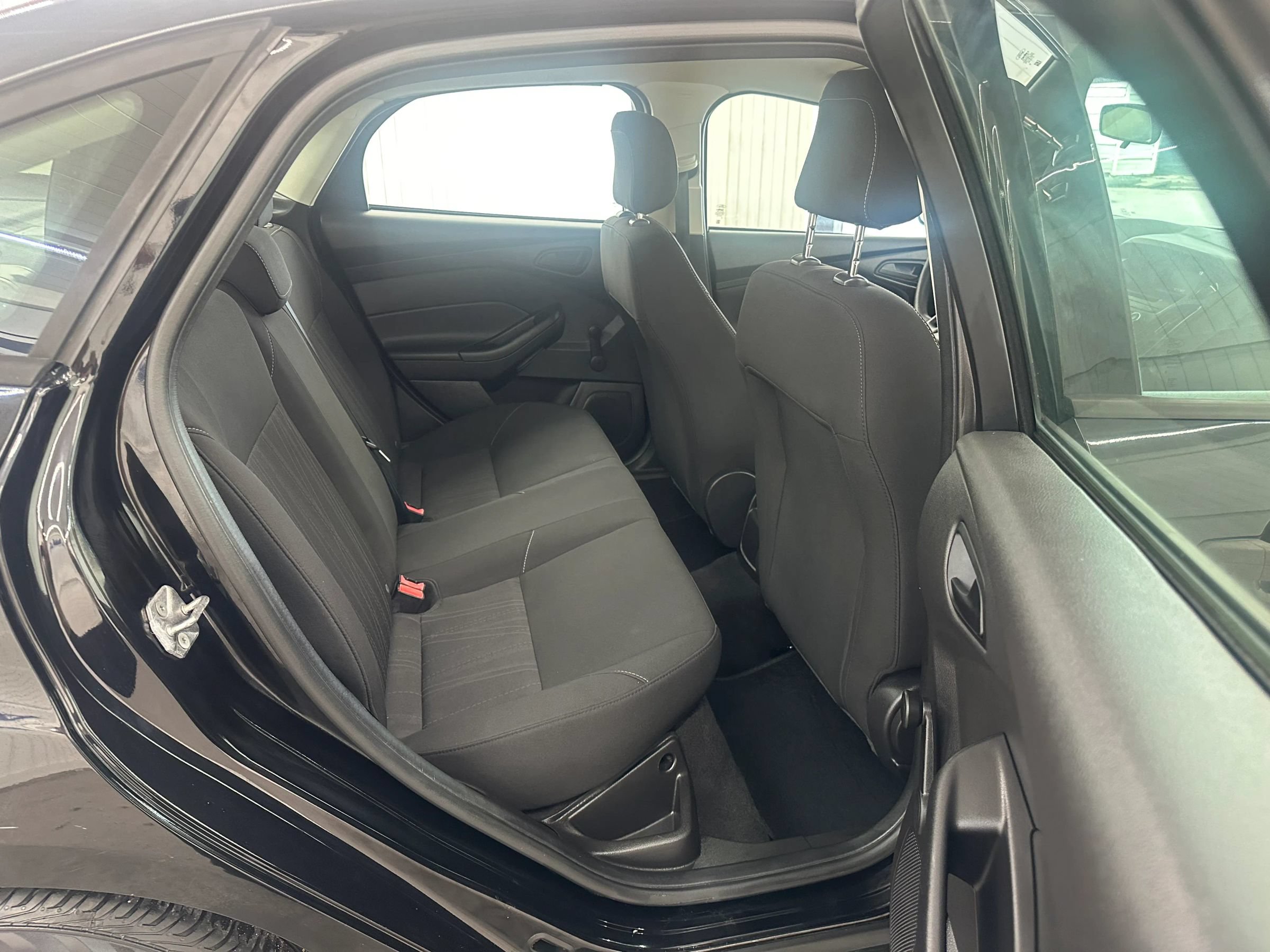 Used 2017 Ford Focus S FWD image 13
