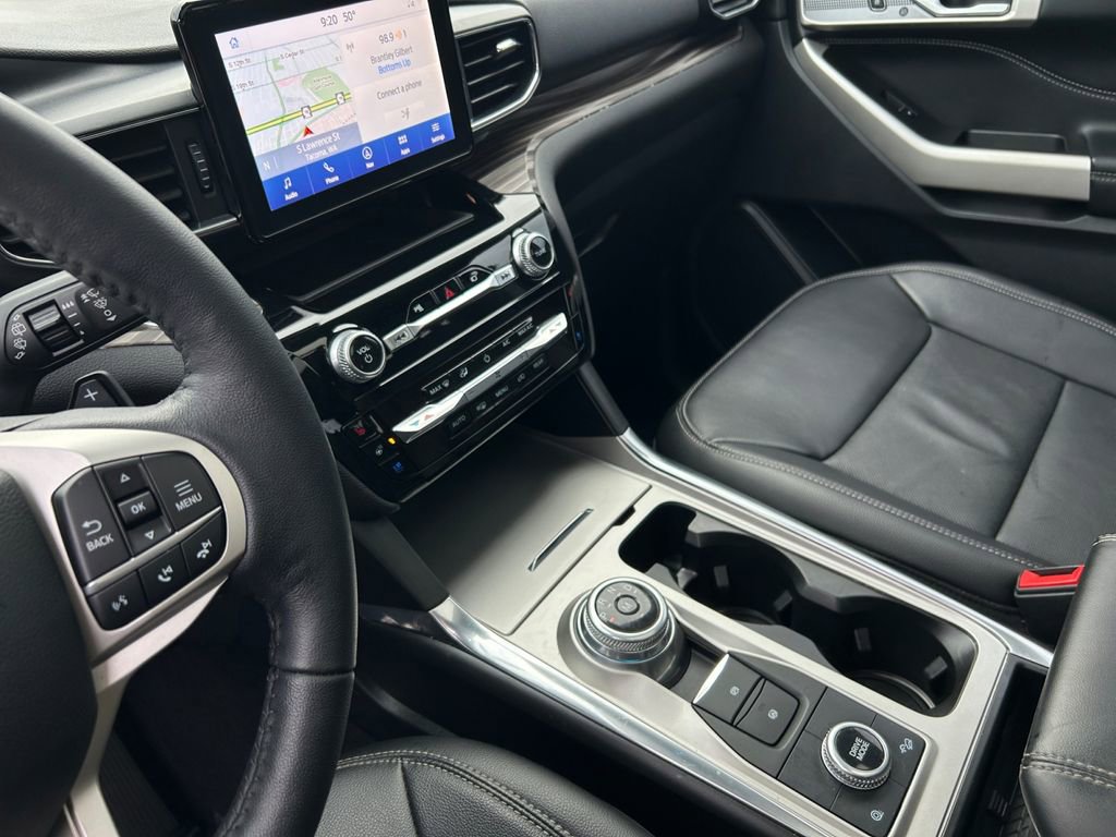 Used 2021 Ford Explorer Limited w/ Hybrid Equipment Group 310A image 20