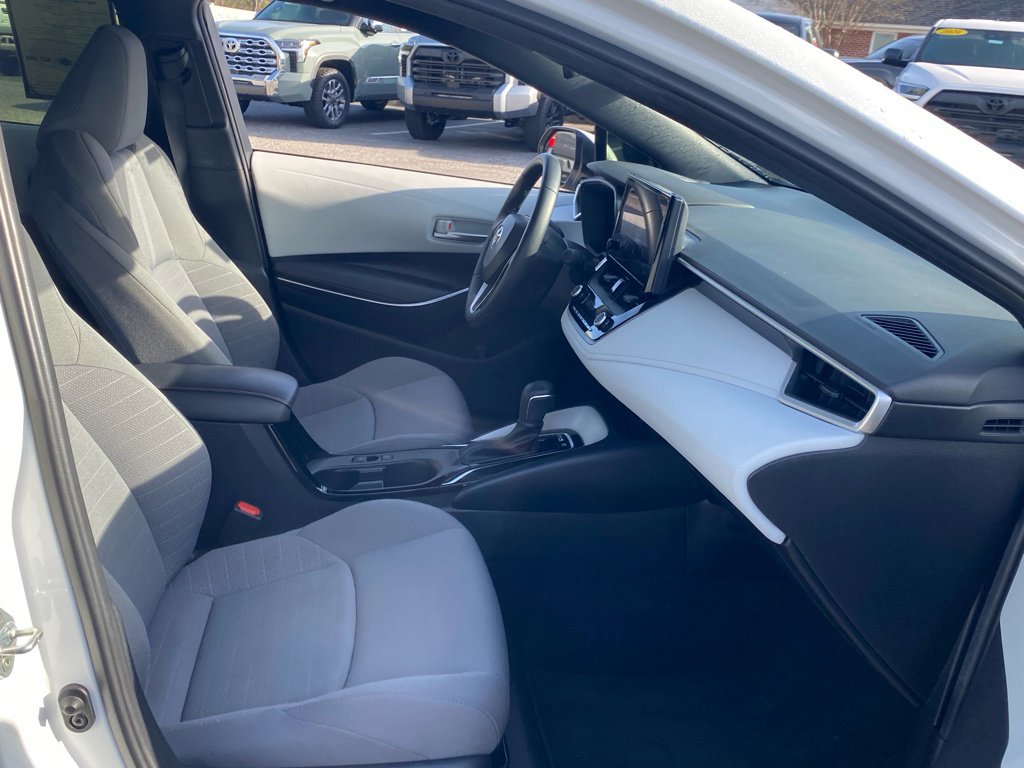 Used 2024 Toyota Corolla SE image 15