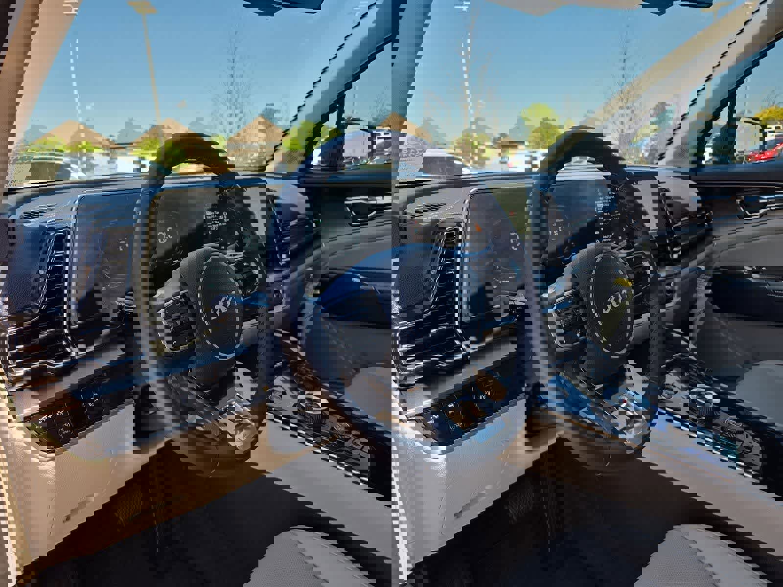 Used 2025 Kia Sportage EX video 2