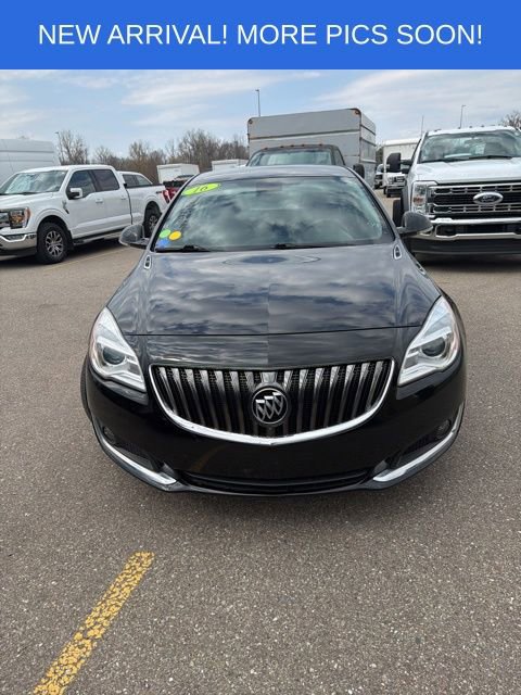 Used 2016 Buick Regal image 6
