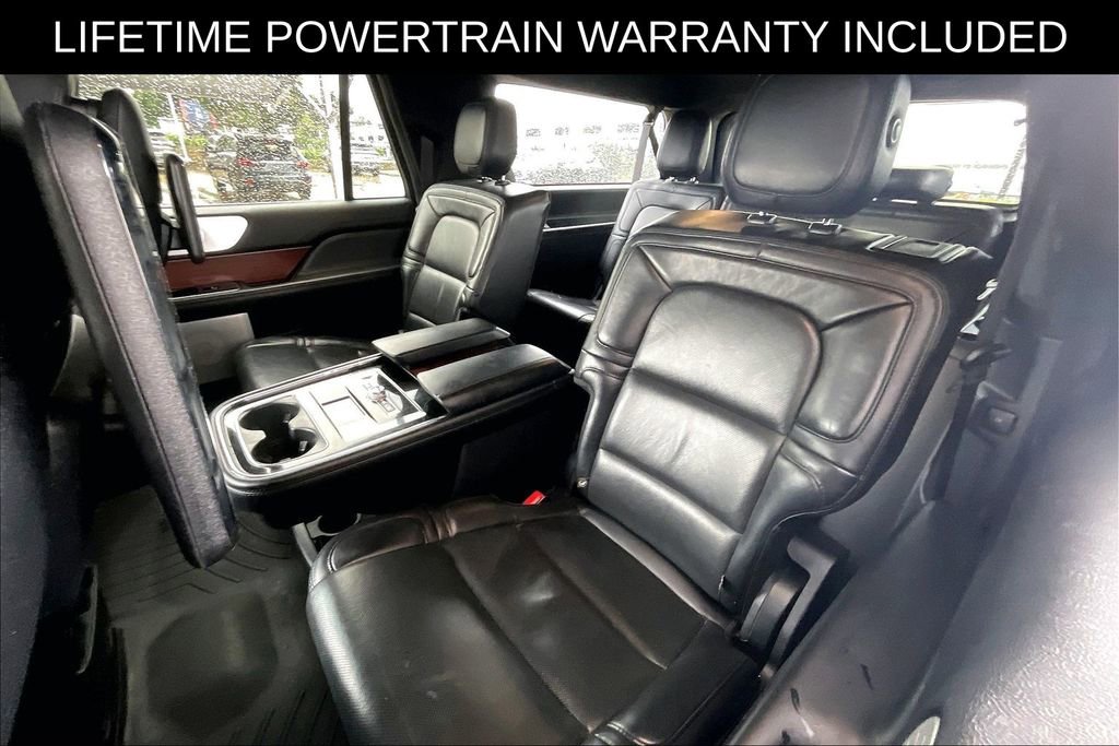 Used 2020 Lincoln Navigator L Reserve w/ Equipment Group 208A Reserve AWD/4WD image 24