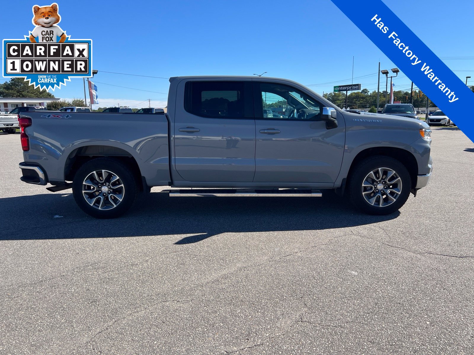 Used 2024 Chevrolet Silverado 1500 LT AWD/4WD image 6