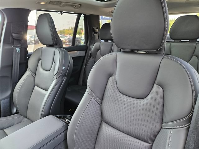 Used 2026 Volvo XC90 B6 Ultra AWD/4WD image 19