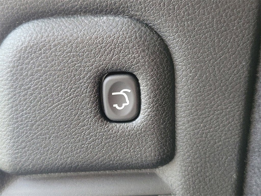 Used 2024 Dodge Durango R/T image 28