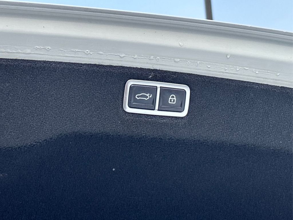 Used 2025 Hyundai Sonata Limited image 14