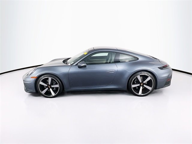 Used 2025 Porsche 911 Carrera image 2