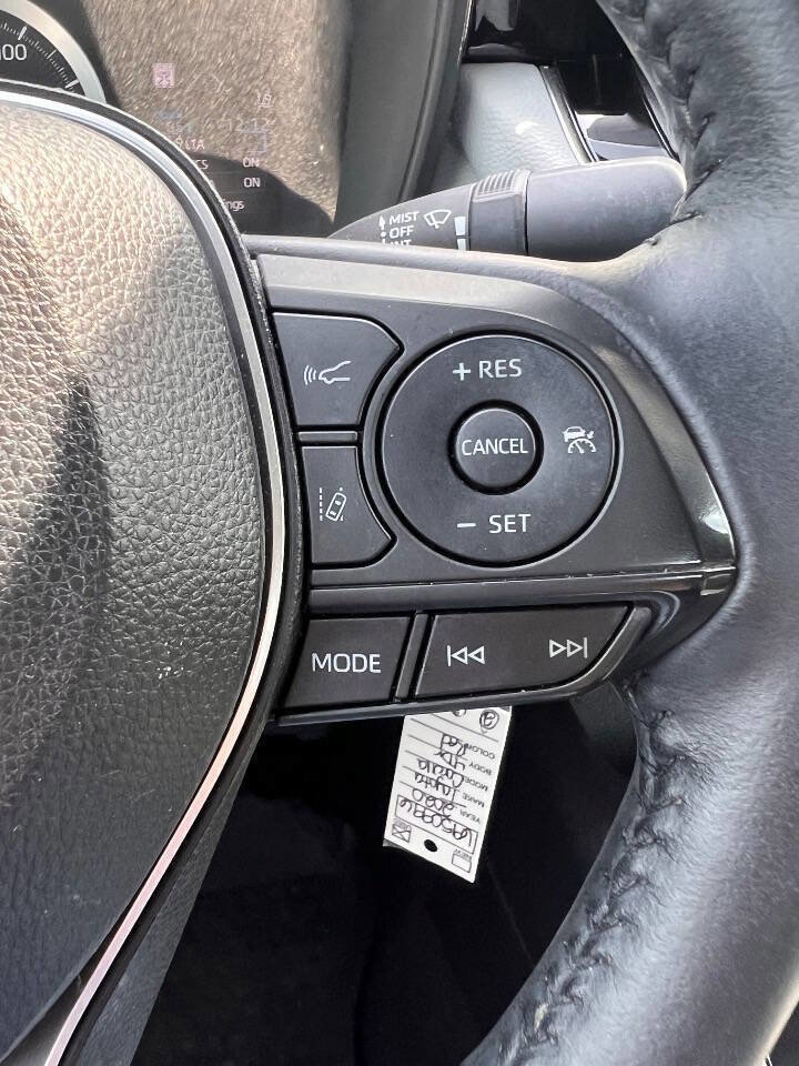 Used 2020 Toyota Corolla SE image 23