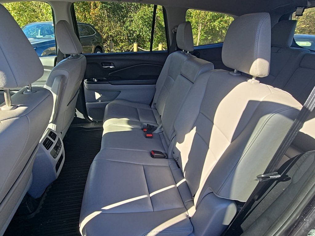 Used 2017 Honda Pilot EX-L image 13
