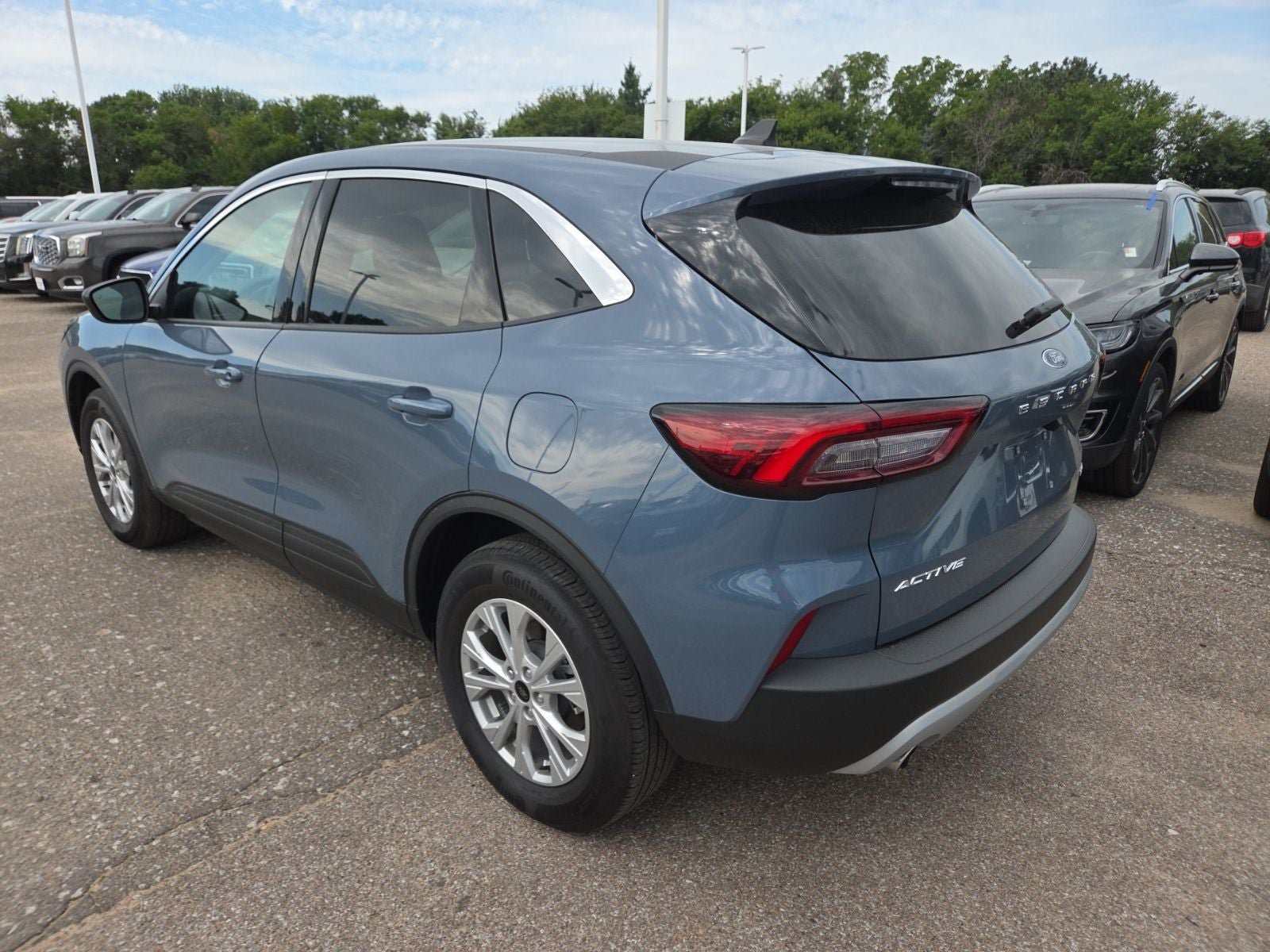 Used 2024 Ford Escape Active AWD/4WD image 7