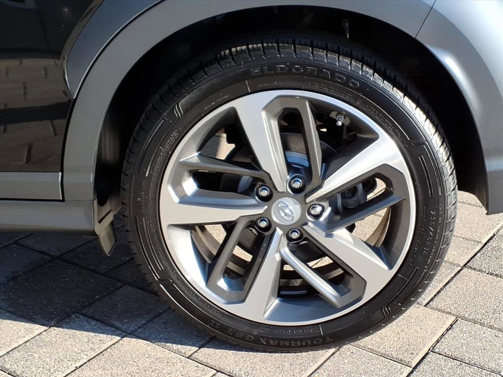 Used 2021 Hyundai Kona Ultimate image 18