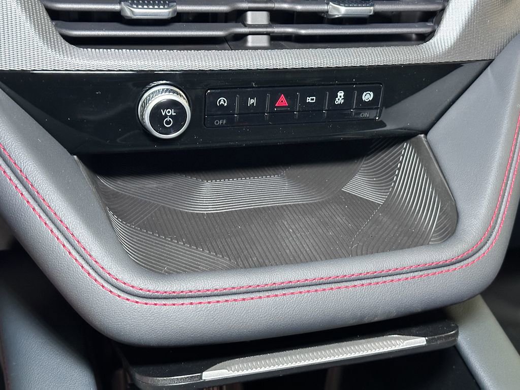 New 2025 Ford Explorer ST-Line w/ ST-Line Street Pack image 29